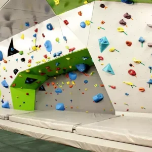 چگونه در خانه، دیوار سنگ نوردی بسازیم؟