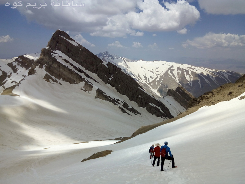 قله قاش مستان