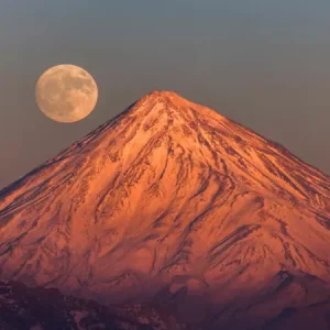 راهنمای صعود به قله دماوند(جبهه غربی) – طرح سیمرغ