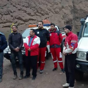 تلاش ۶ ساعته امدادگران زنجان برای نجات ۳ جوان مفقود شده در ارتفاعات طارم: