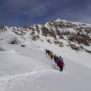 چگونه یک گروه کوهنوردی بزرگ را سرپرستی کنیم؟