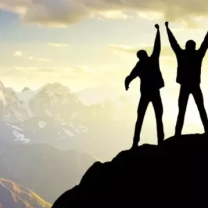 راهنمای کوهنوردی مبتدی برای اولین صعود به قله‌