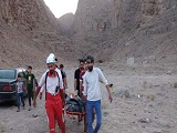 نجات فرد سقوط کرده از ارتفاعات دره گاهان تفت