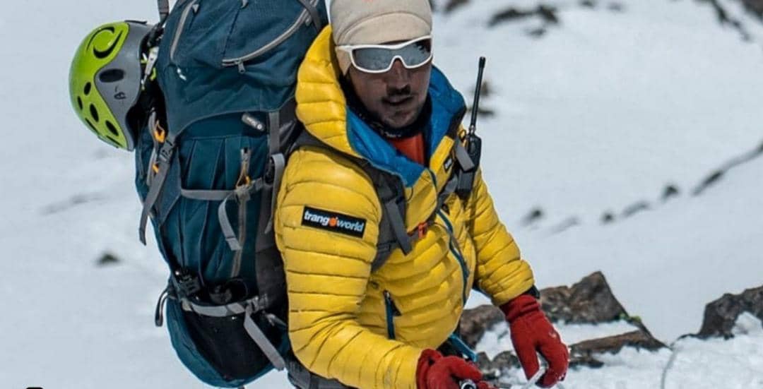 کوهنورد جوان پاکستانی در راه اورست و ماناسلو زمستانی
