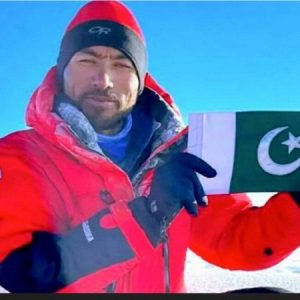 تنها هیمالیانورد پاکستانی که دو رقمی شد!