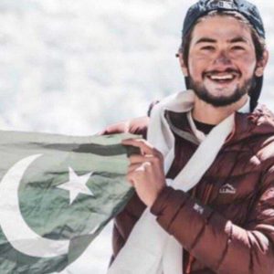 ۲۰ ساله ای که قله به قله پیش می رود حالا نوبت ماکالوست!