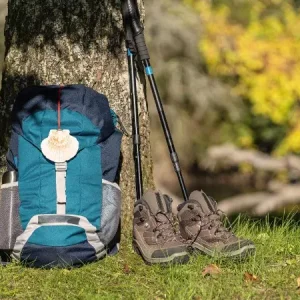 لیست وسایل کوهنوردی یک روزه در بهار لیست وسایل کوهنوردی یک روزه در بهار