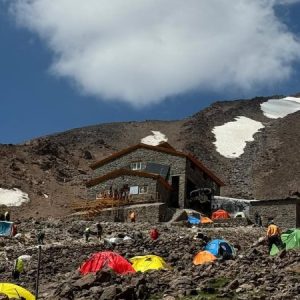 رزرو پناهگاه بارگاه سوم دماوند ۱۴۰۴ + شماره تماس مستقیم