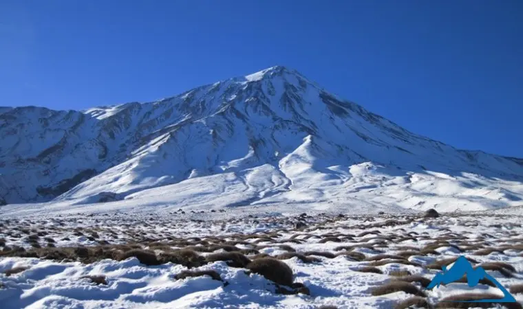 مسیر زمستانی قله دماوند